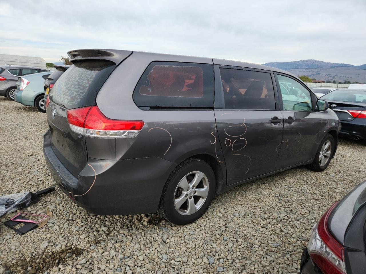 TOYOTA SIENNA
