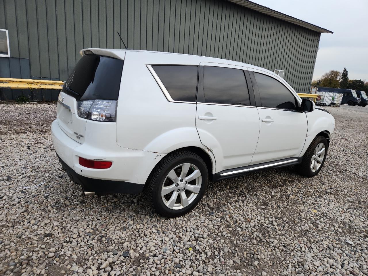 MITSUBISHI OUTLANDER GT