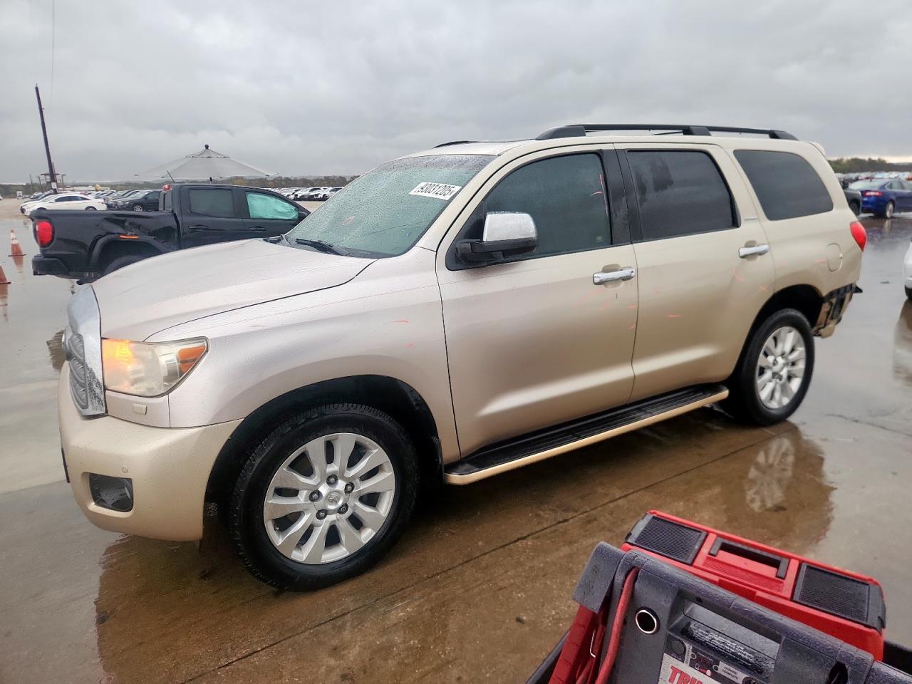 TOYOTA SEQUOIA PLATINUM
