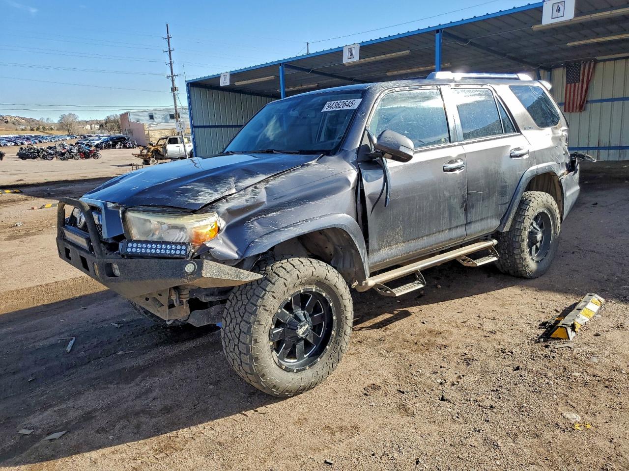 TOYOTA 4RUNNER SR5