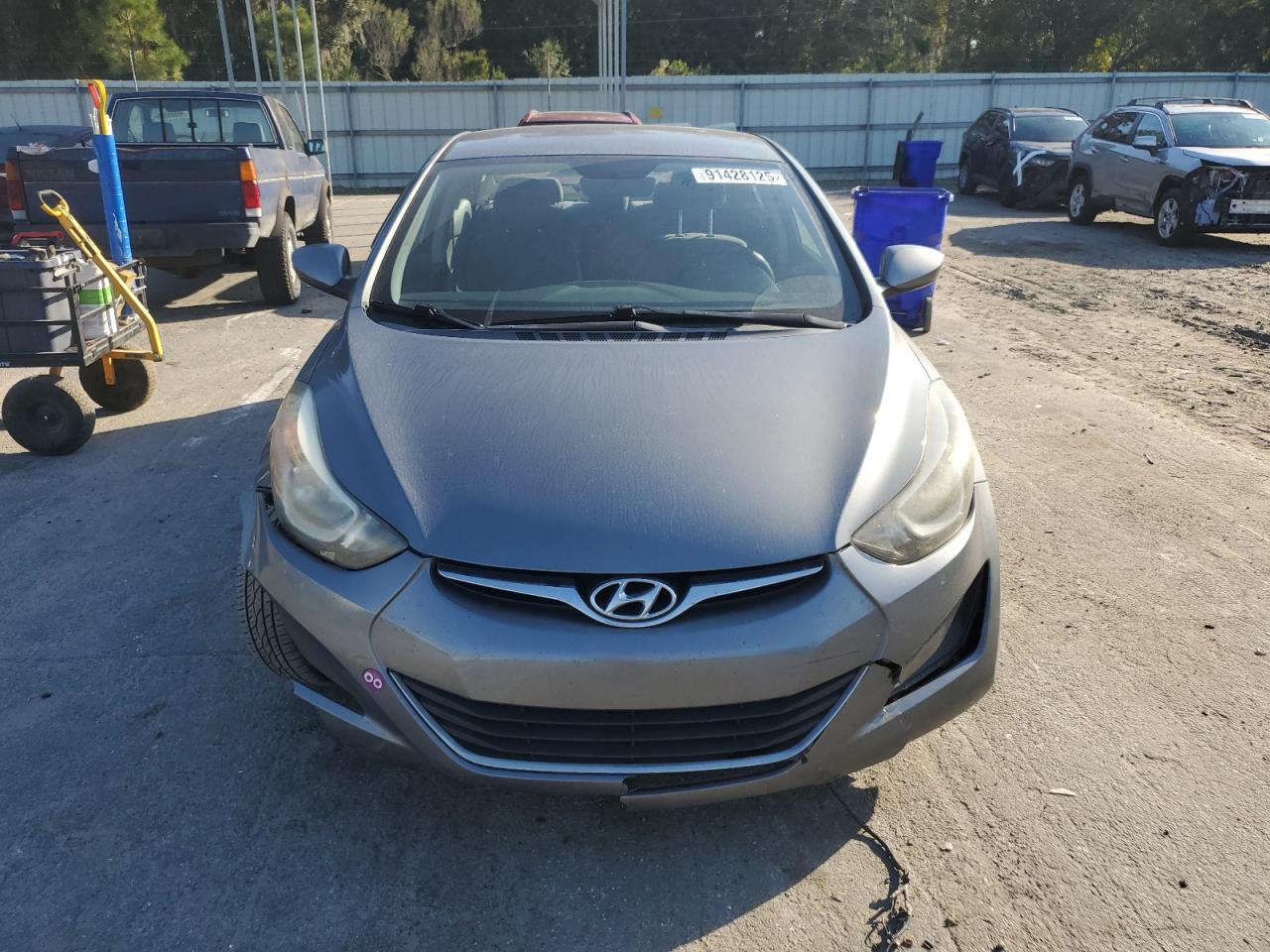 HYUNDAI ELANTRA SE