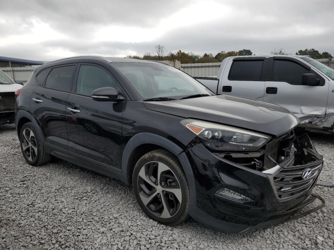 Lot #3317945910 2016 HYUNDAI TUCSON LIM