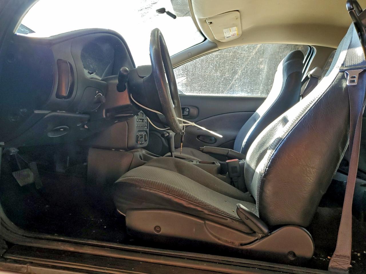 Lot #3310663755 2002 SATURN SC1