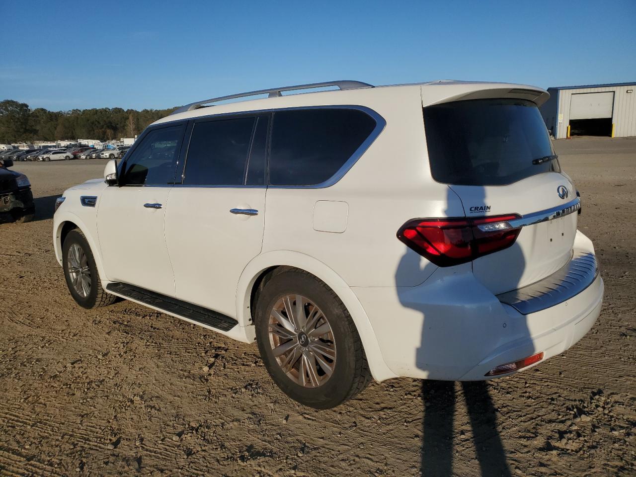 INFINITI QX80 LUXE