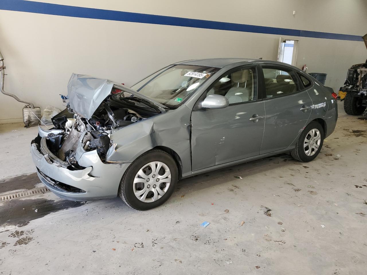 HYUNDAI ELANTRA BLUE