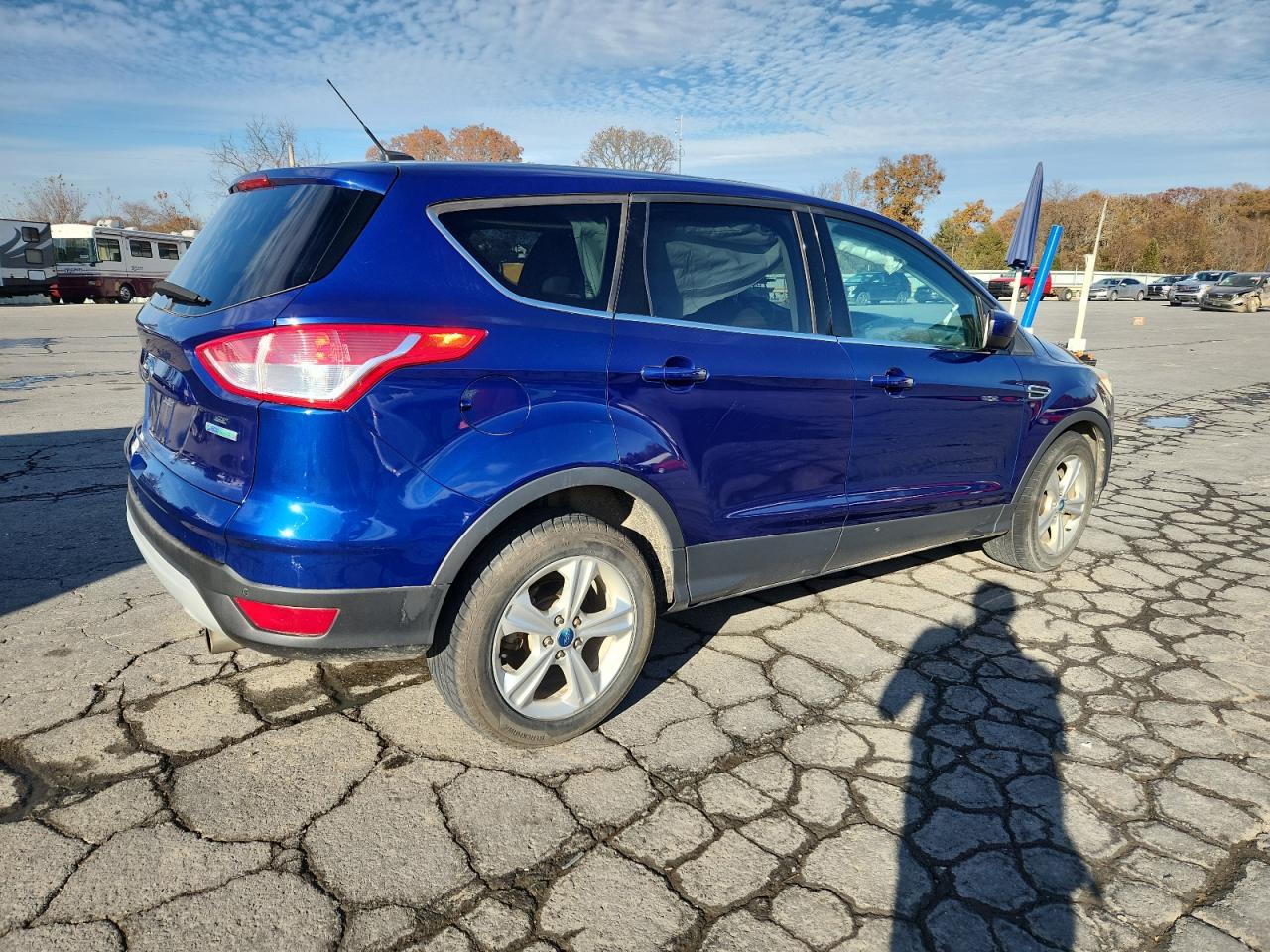 FORD ESCAPE SE