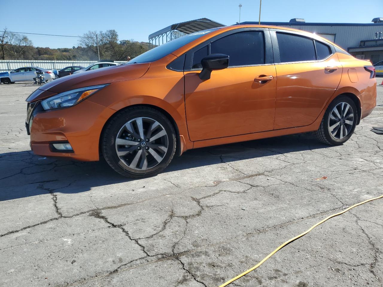 NISSAN VERSA SR