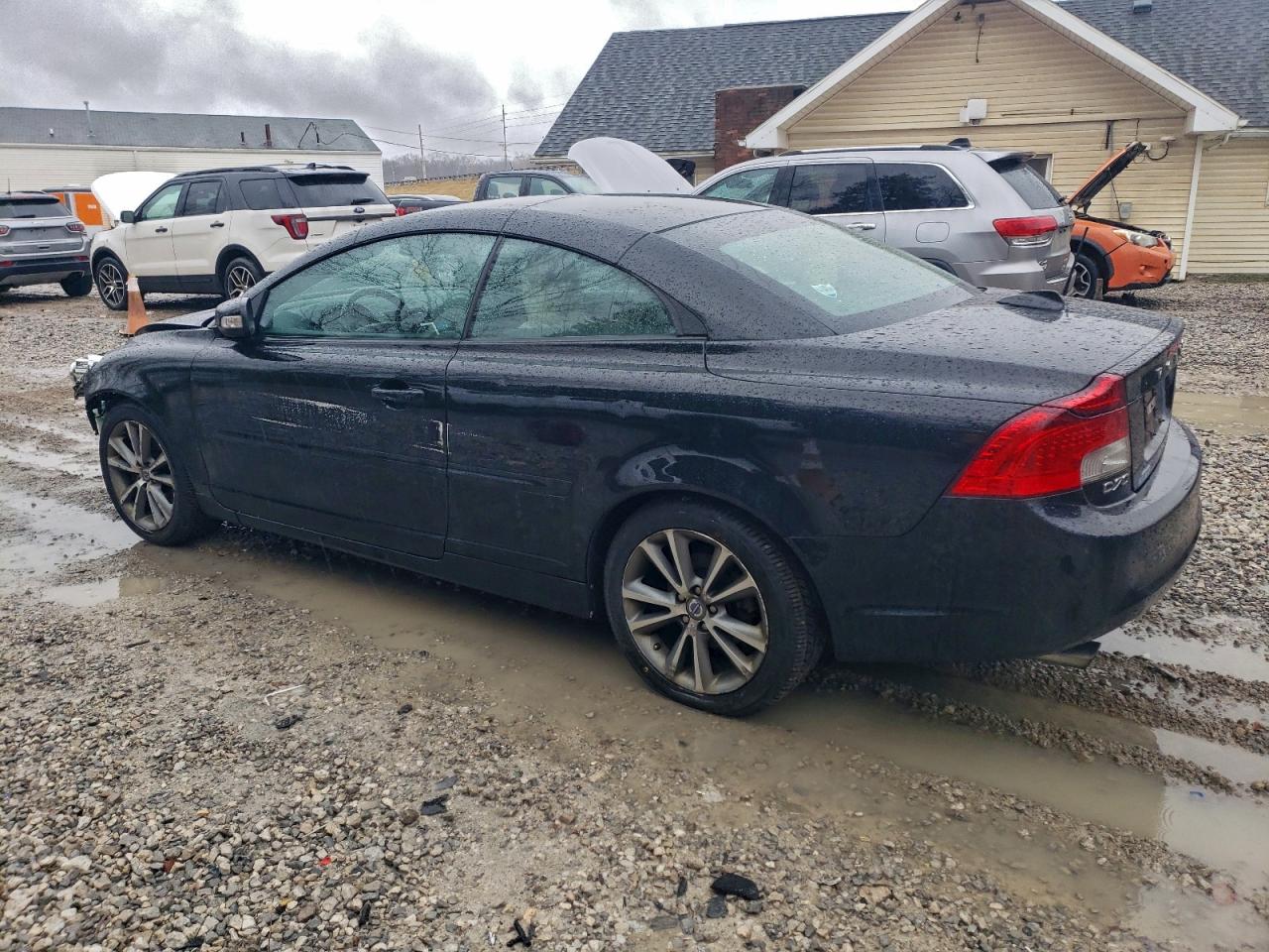 VOLVO C70 T5