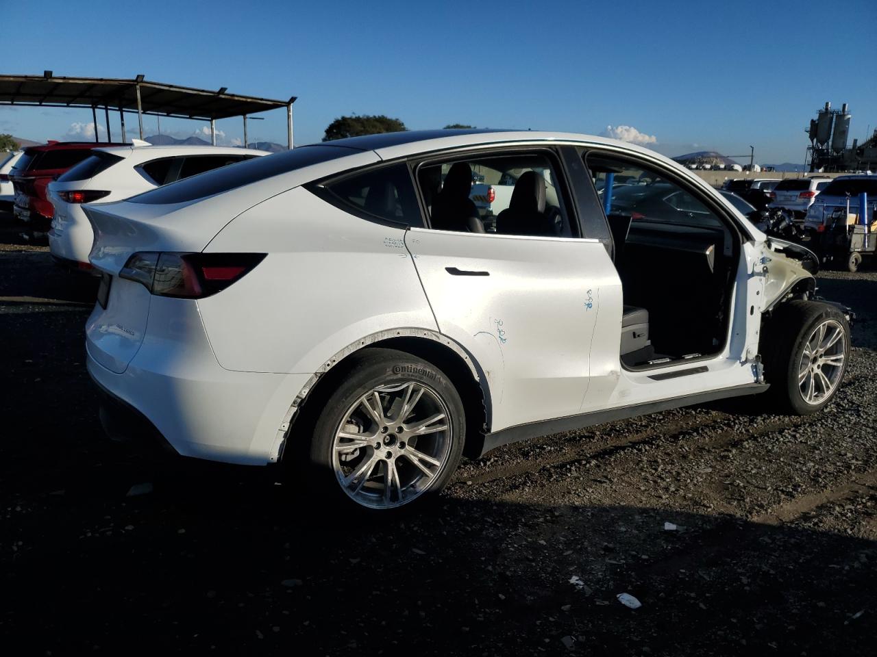 Lot #3318065388 2023 TESLA MODEL Y