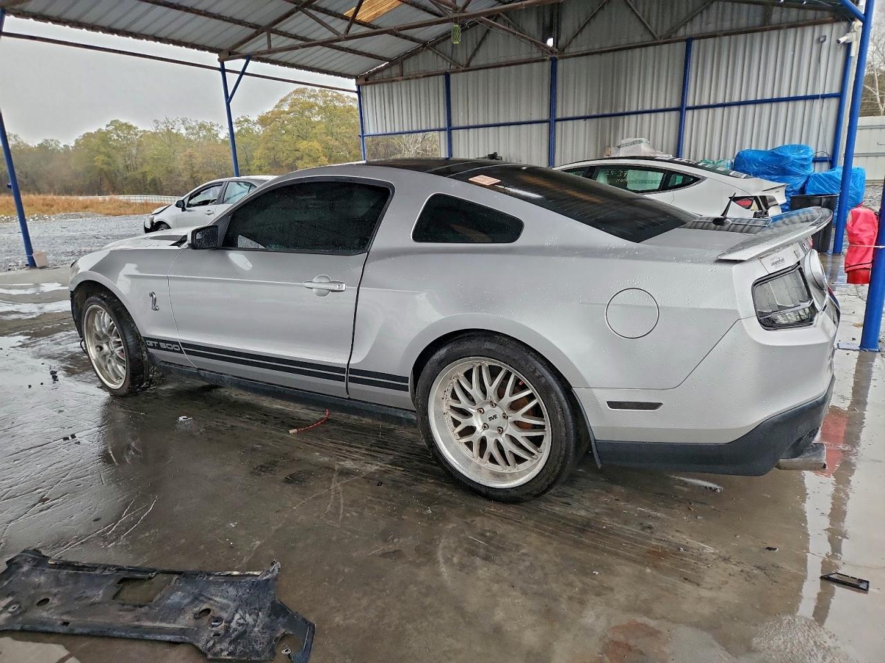 FORD MUSTANG SHELBY GT500