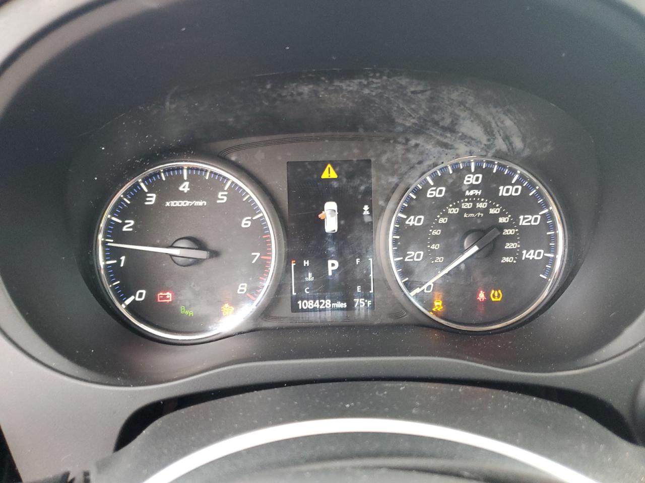 MITSUBISHI OUTLANDER SE