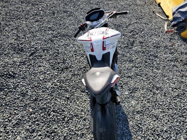 2015 M. V. AGUSTA BRUTALE 80 - ZCGPFGNT1FV007578