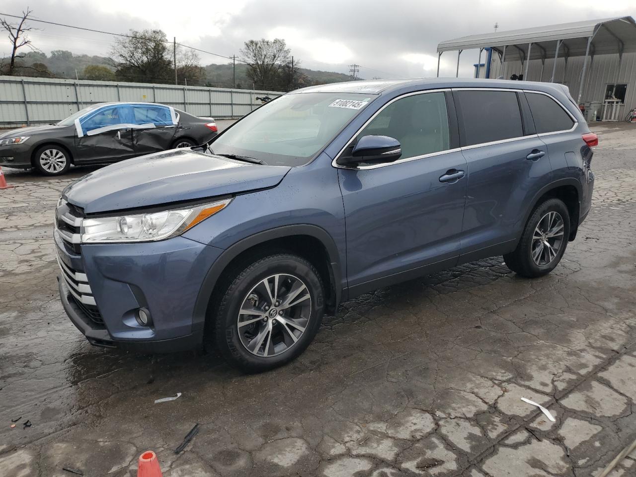 TOYOTA HIGHLANDER LE