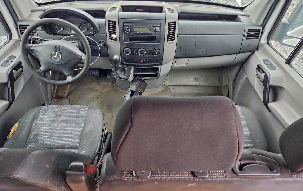MERCEDES-BENZ SPRINTER 2500