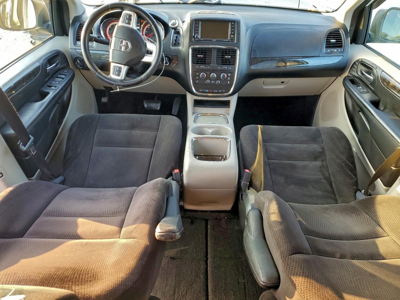 DODGE GRAND CARAVAN SXT