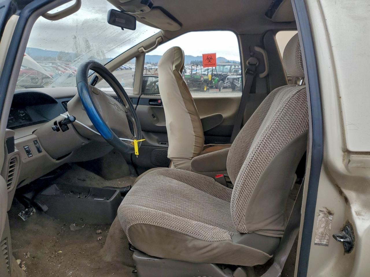 Lot #3297112509 1995 TOYOTA PREVIA LE