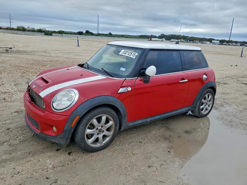 Global Auto Auctions: 2010 MINI COOPER