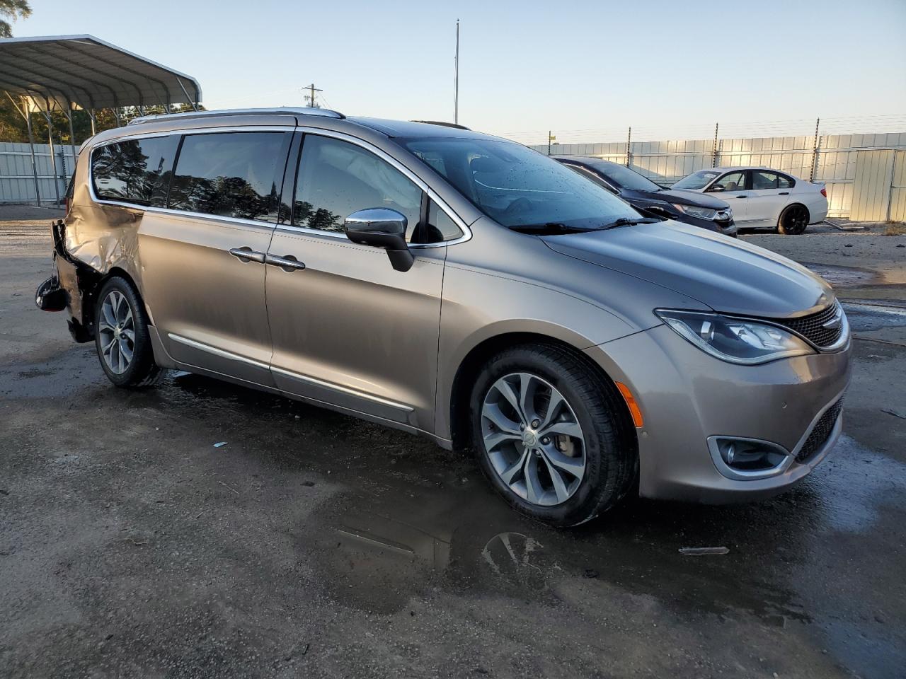 CHRYSLER PACIFICA LIMITED