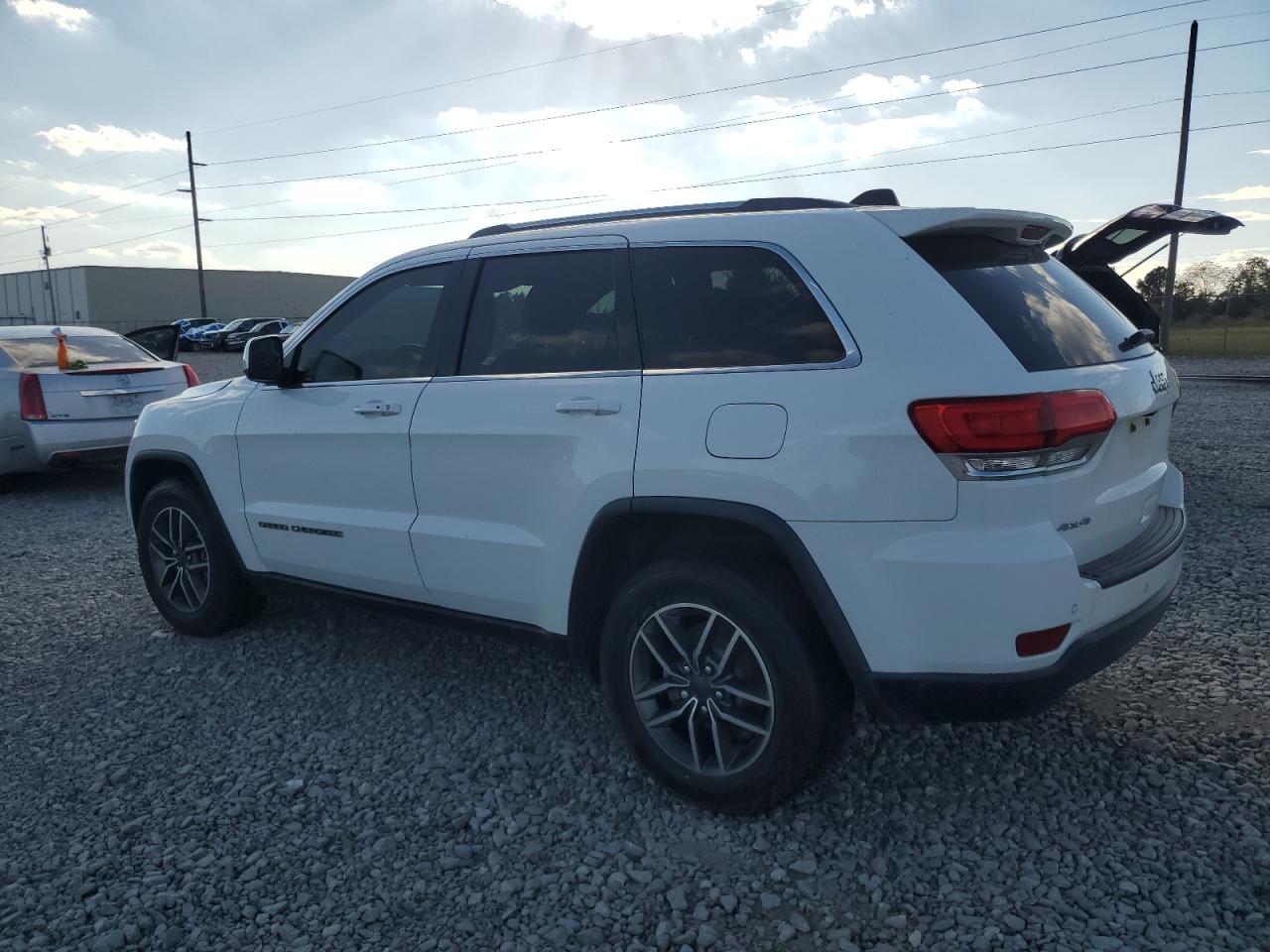 JEEP GRAND CHEROKEE LAREDO