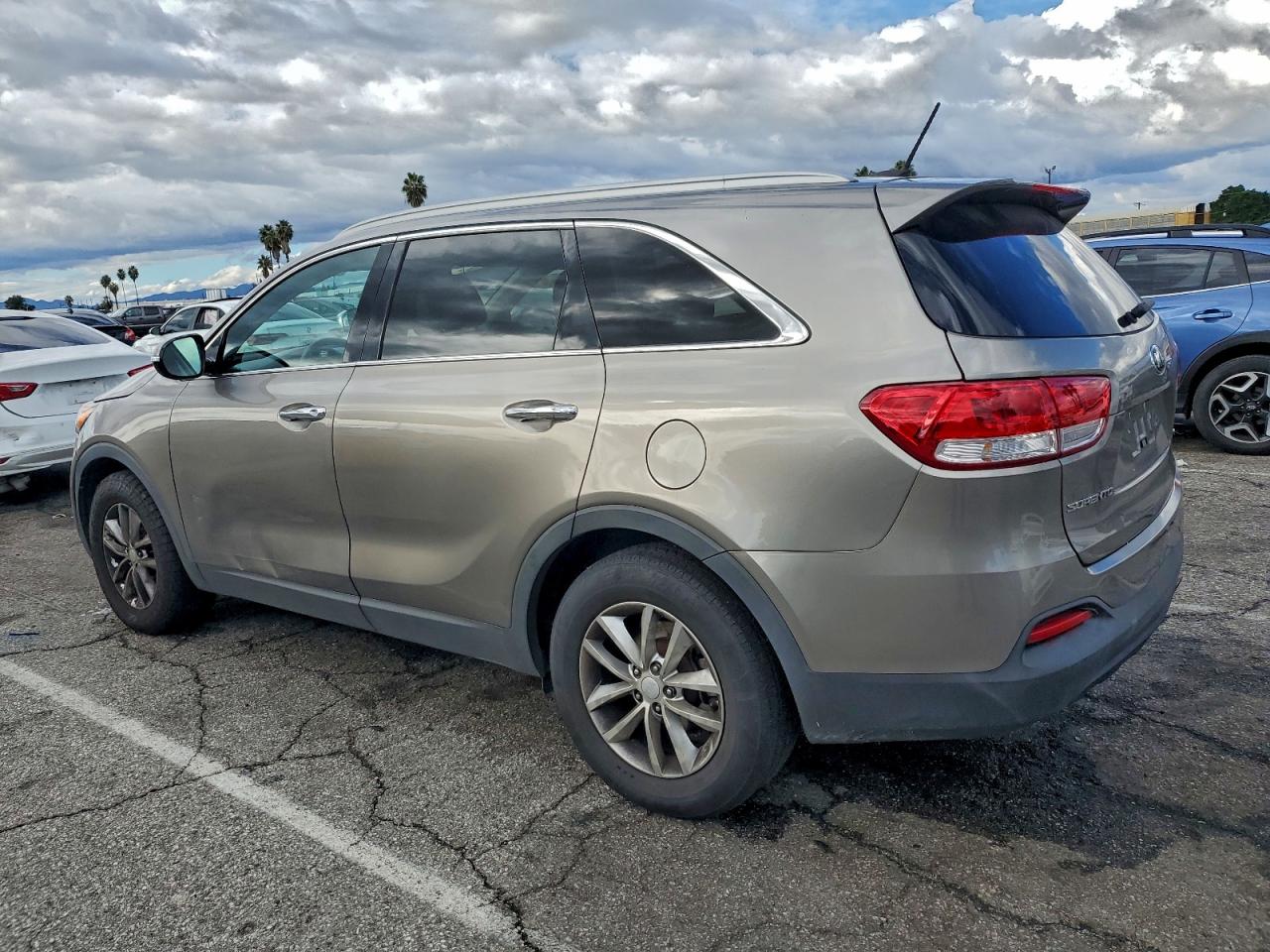 Lot #3316061253 2017 KIA SORENTO LX