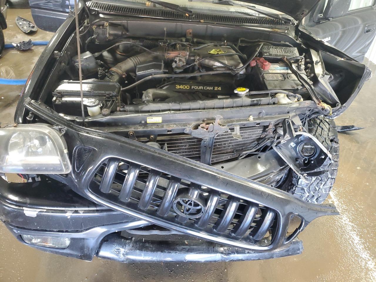 Lot #3296410652 2002 TOYOTA TACOMA DOU