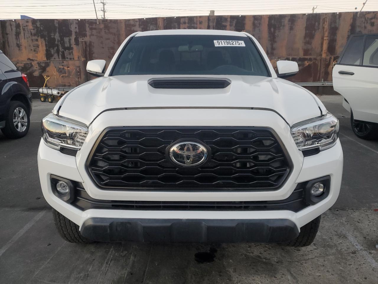 TOYOTA TACOMA DOUBLE CAB