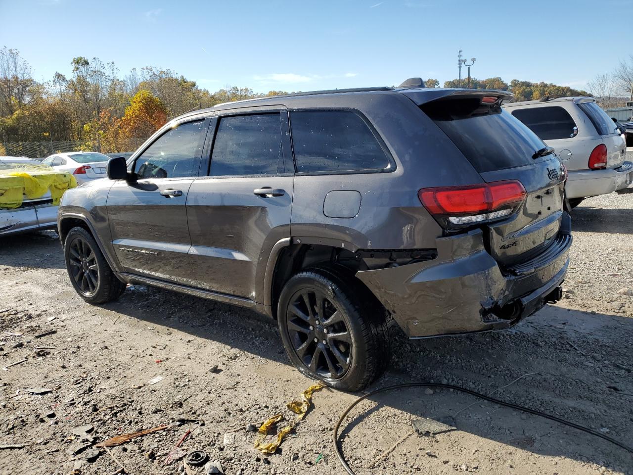 JEEP GRAND CHEROKEE LAREDO