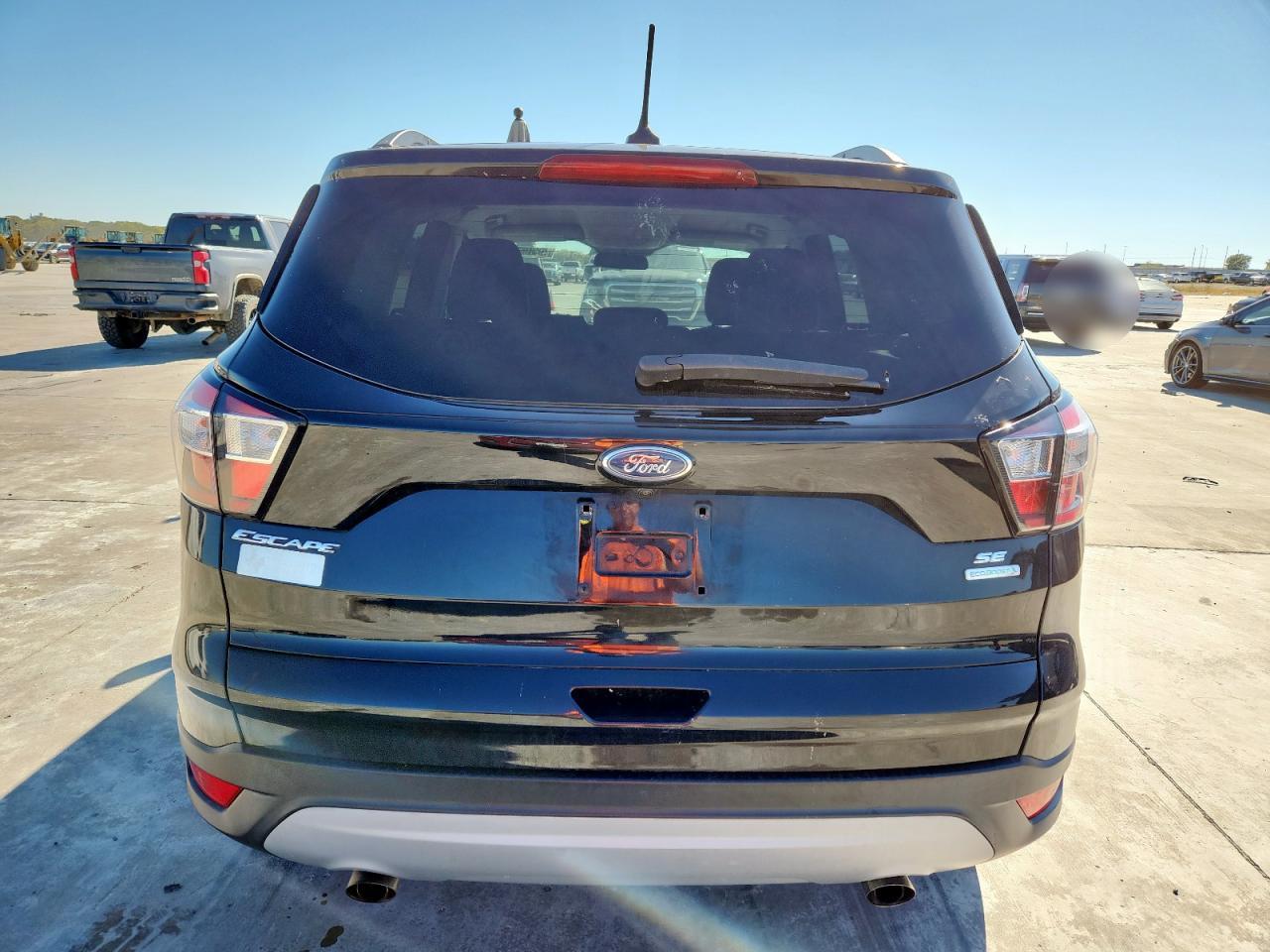 FORD ESCAPE SE