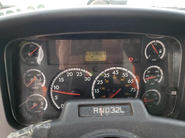 2008 FREIGHTLINER M2 106 MED #3303877699