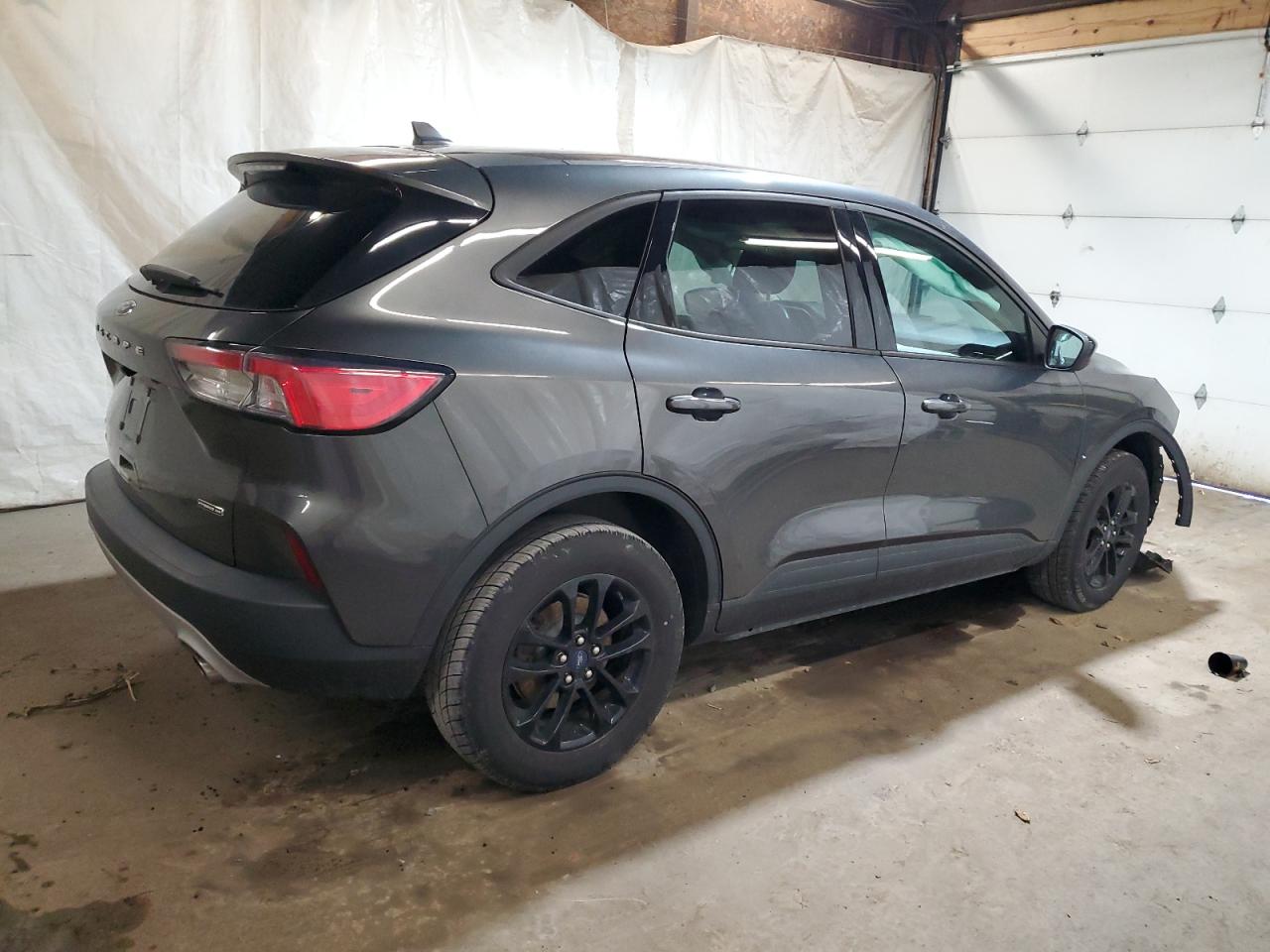 FORD ESCAPE SE SPORT