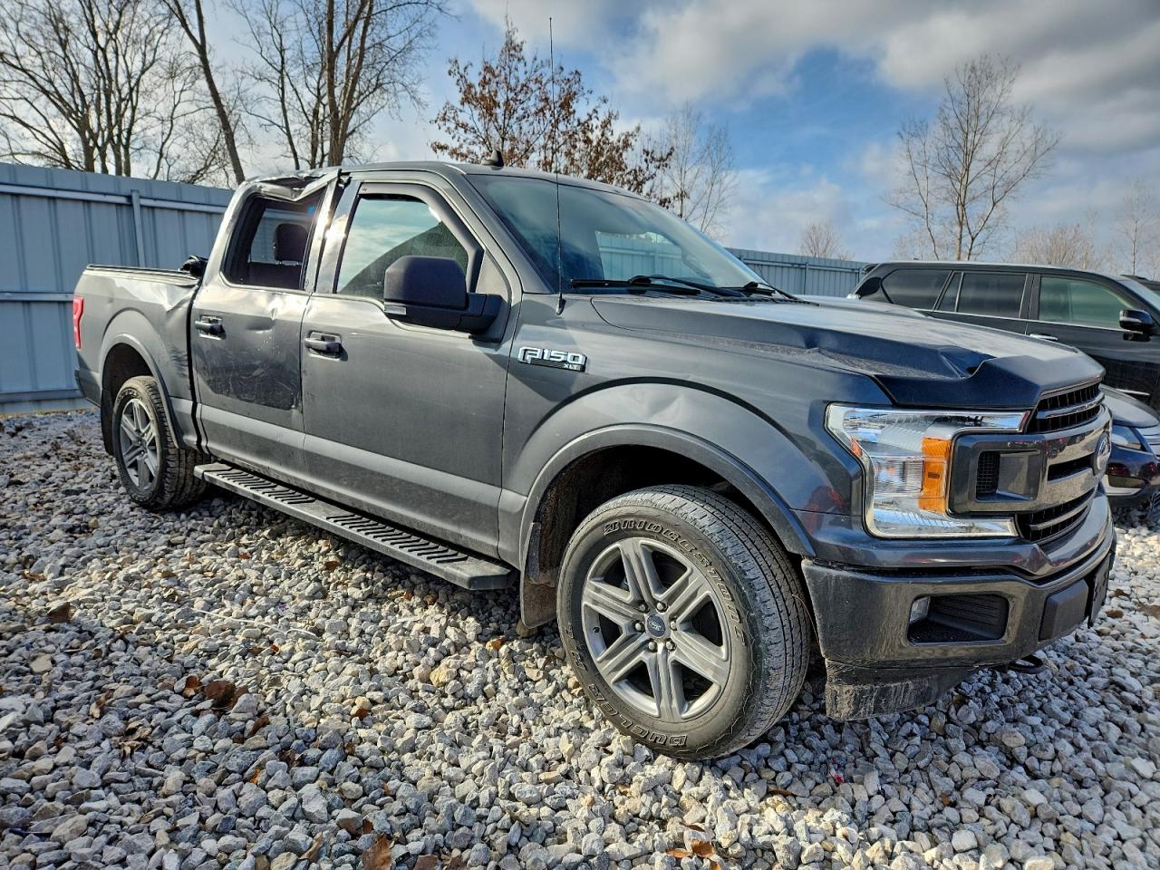 FORD F-150 SUPERCREW