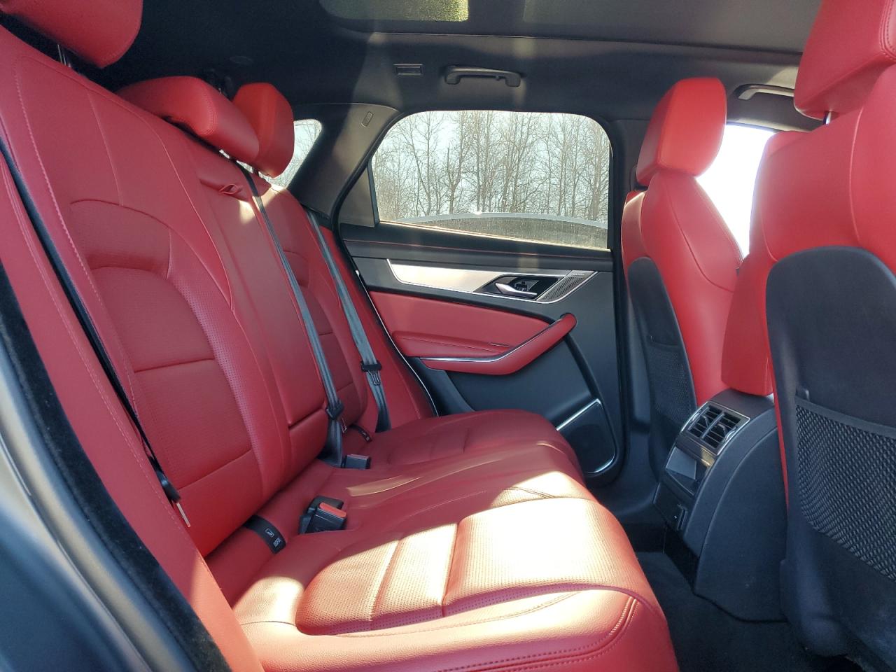 JAGUAR F-PACE R-DYNAMIC S