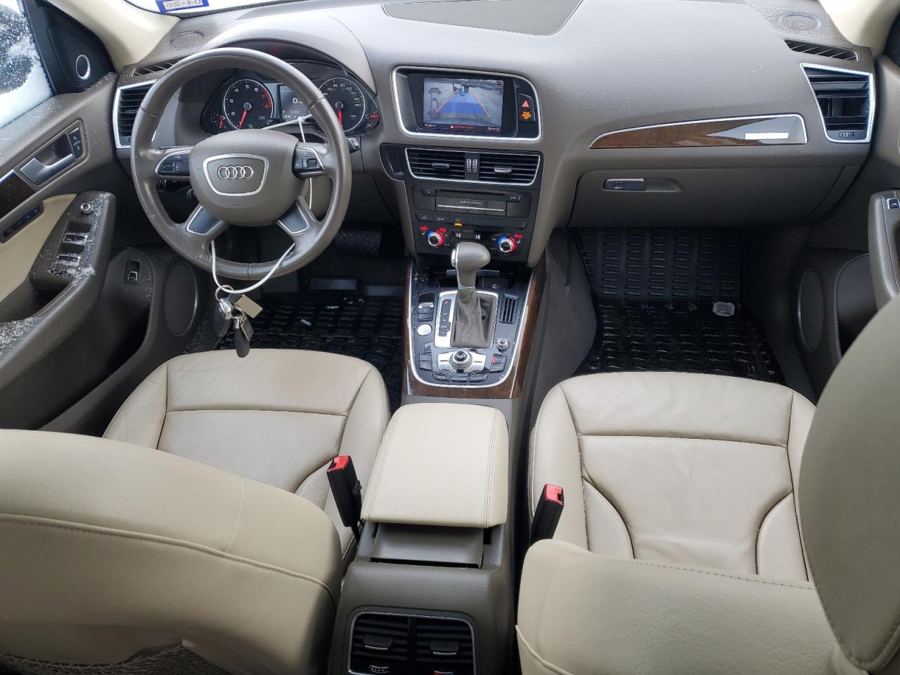 AUDI Q5 PREMIUM PLUS