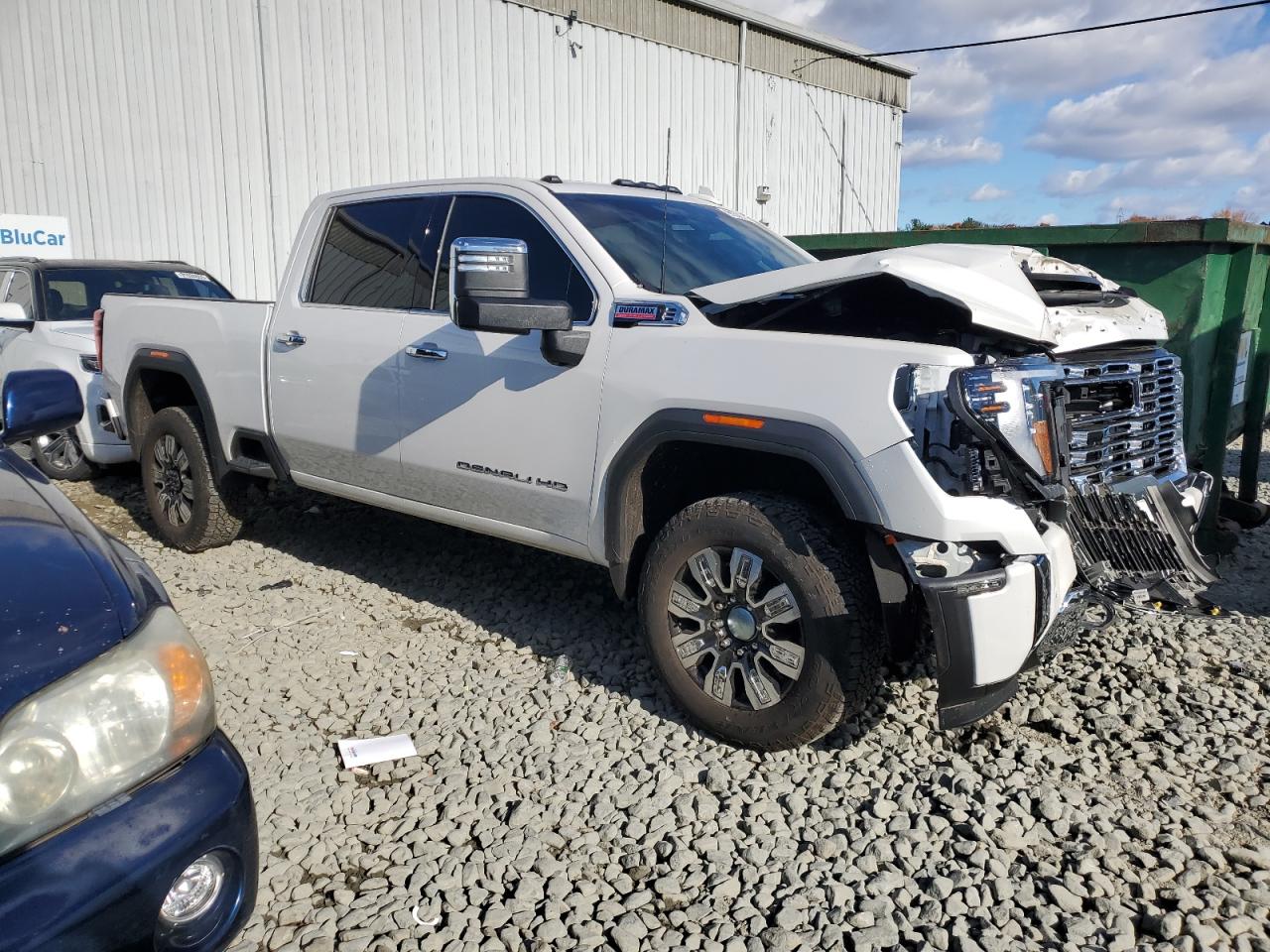 GMC SIERRA K2500 DENALI