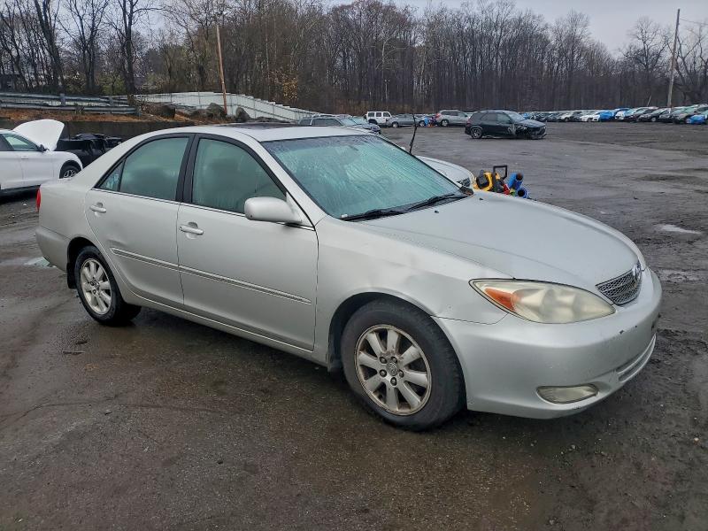 2004 TOYOTA CAMRY LE #3297870813