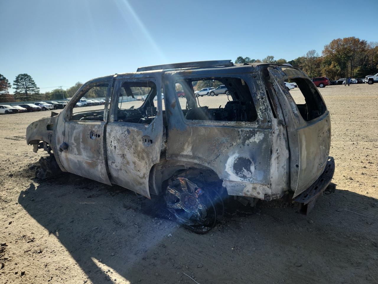 CADILLAC ESCALADE LUXURY