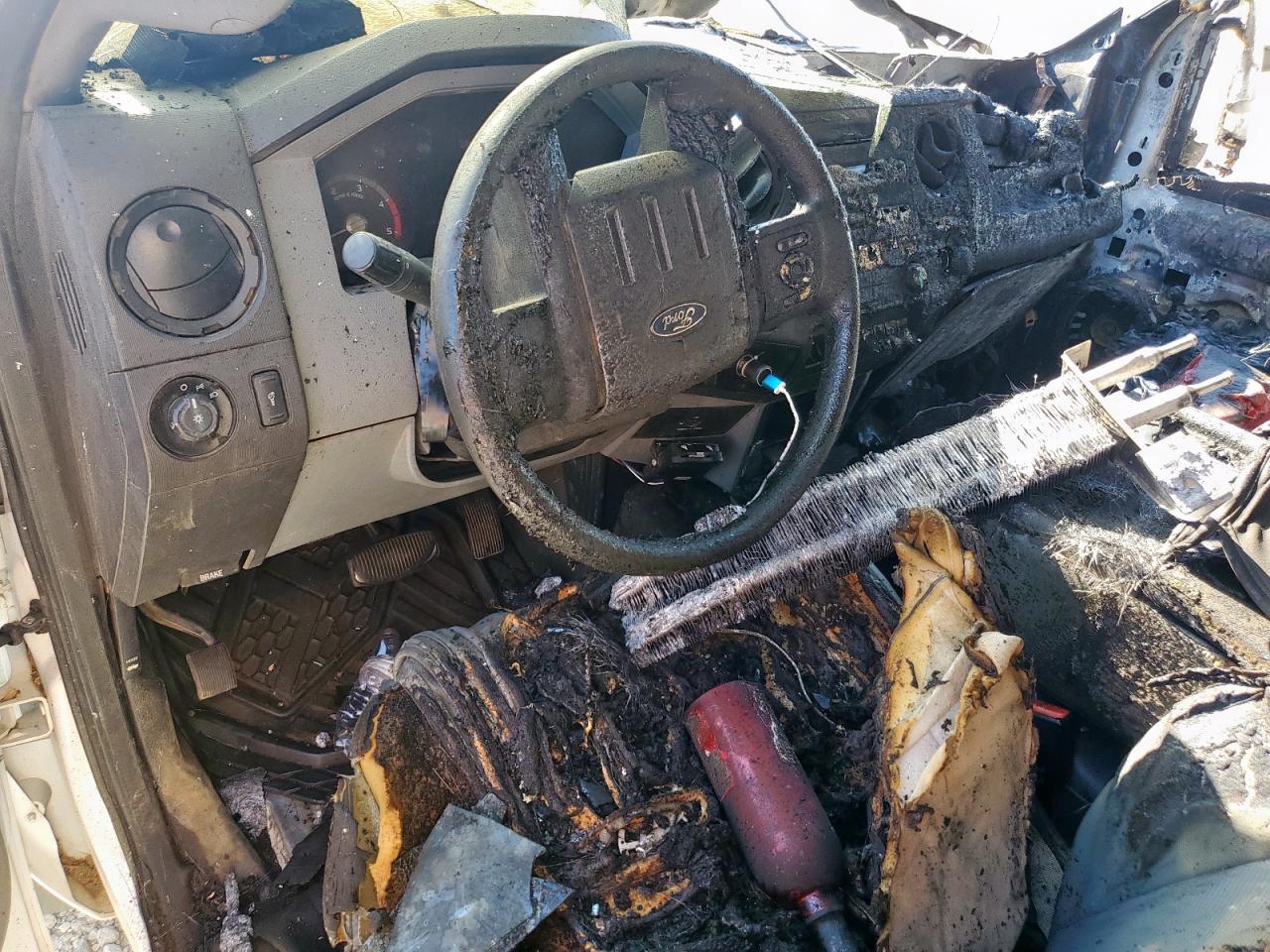 FORD F-550 SUPER DUTY