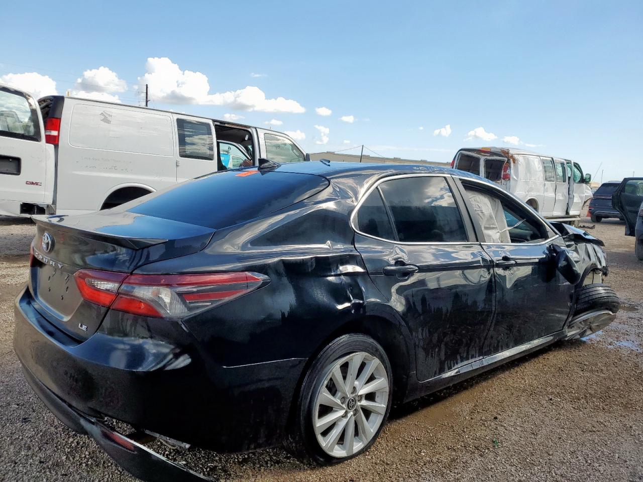 Lot #3308338069 2022 TOYOTA CAMRY LE
