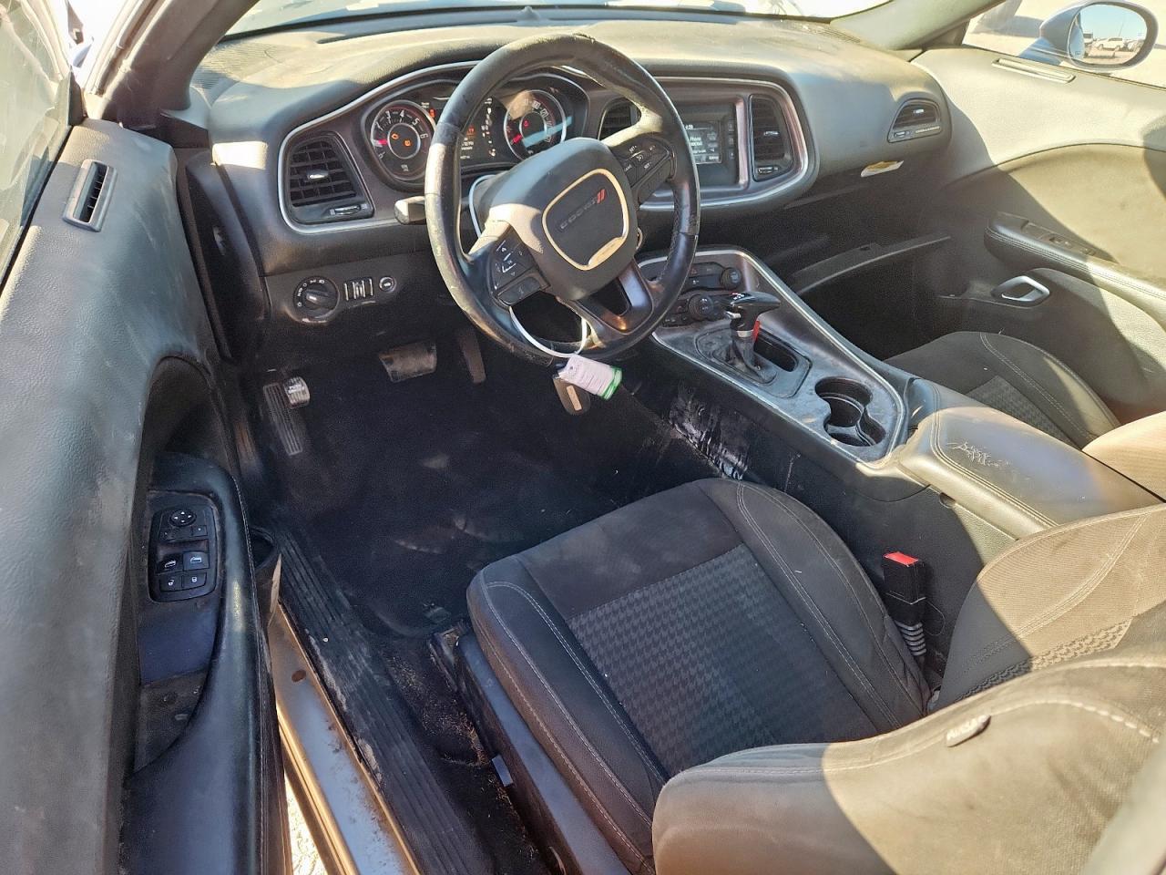 DODGE CHALLENGER SXT