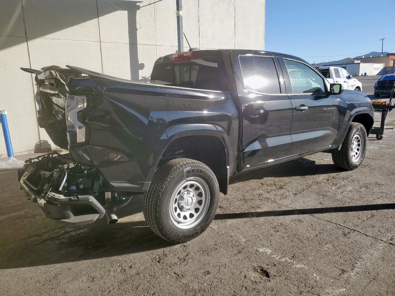 CHEVROLET COLORADO