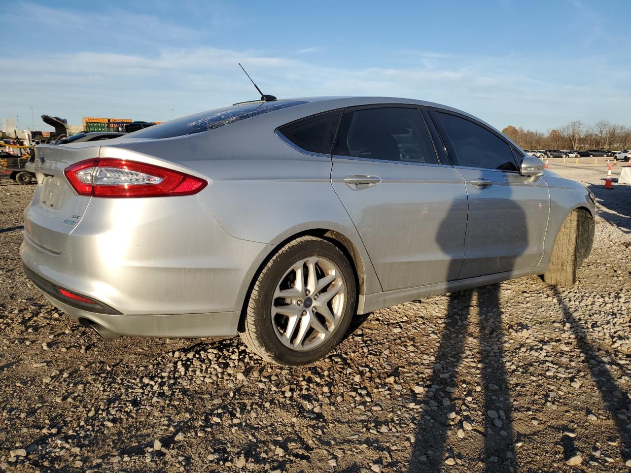 FORD FUSION SE