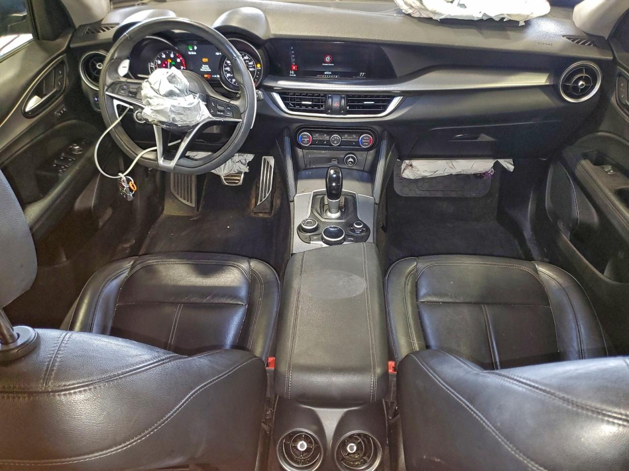 ALFA ROMEO STELVIO SPORT