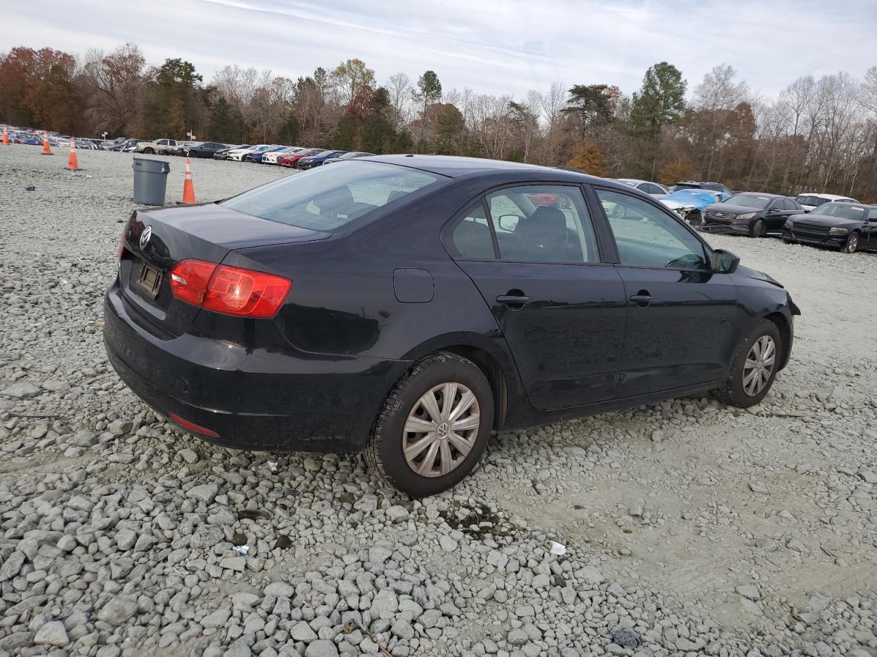 VOLKSWAGEN JETTA BASE