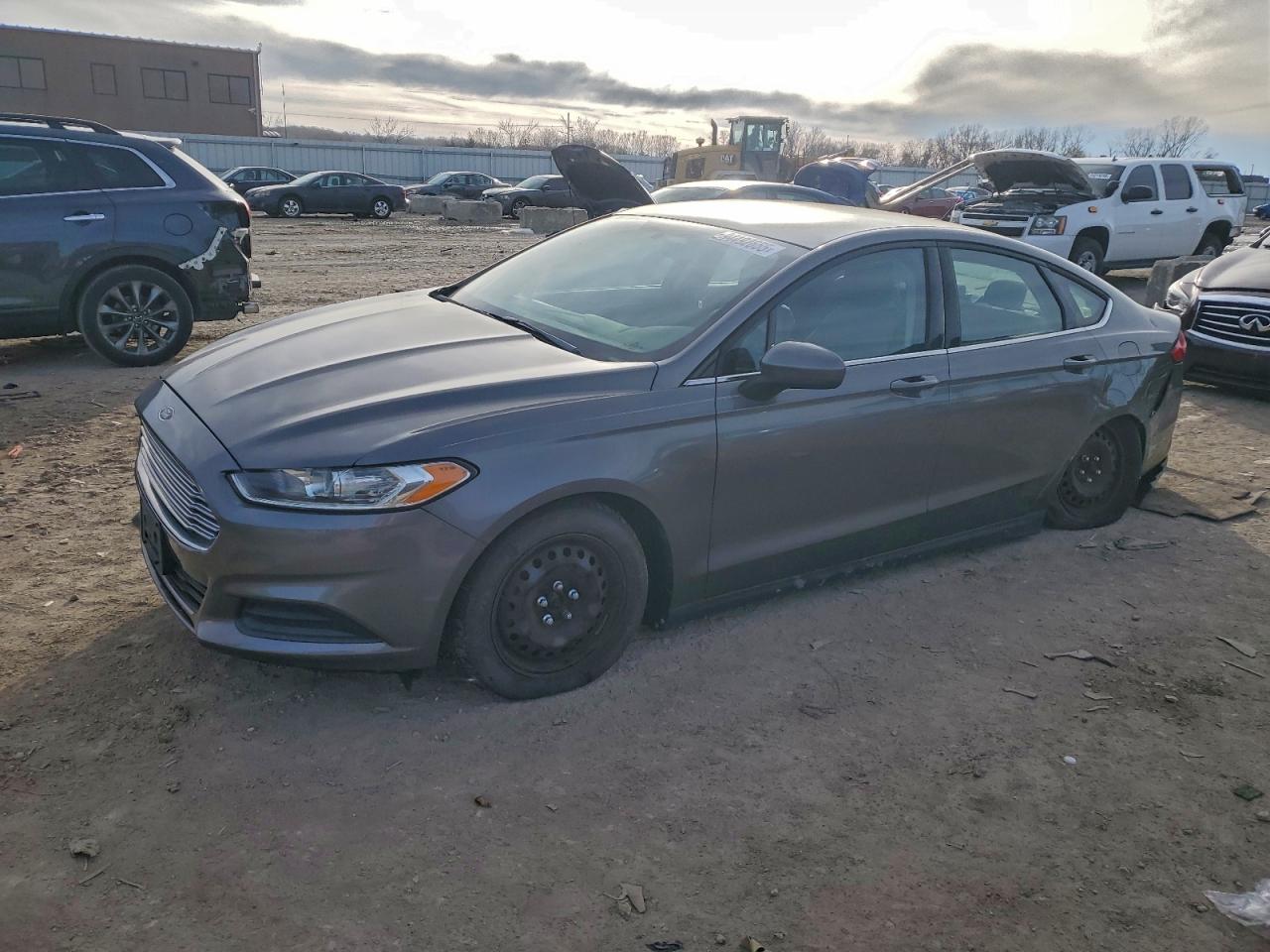 FORD FUSION S