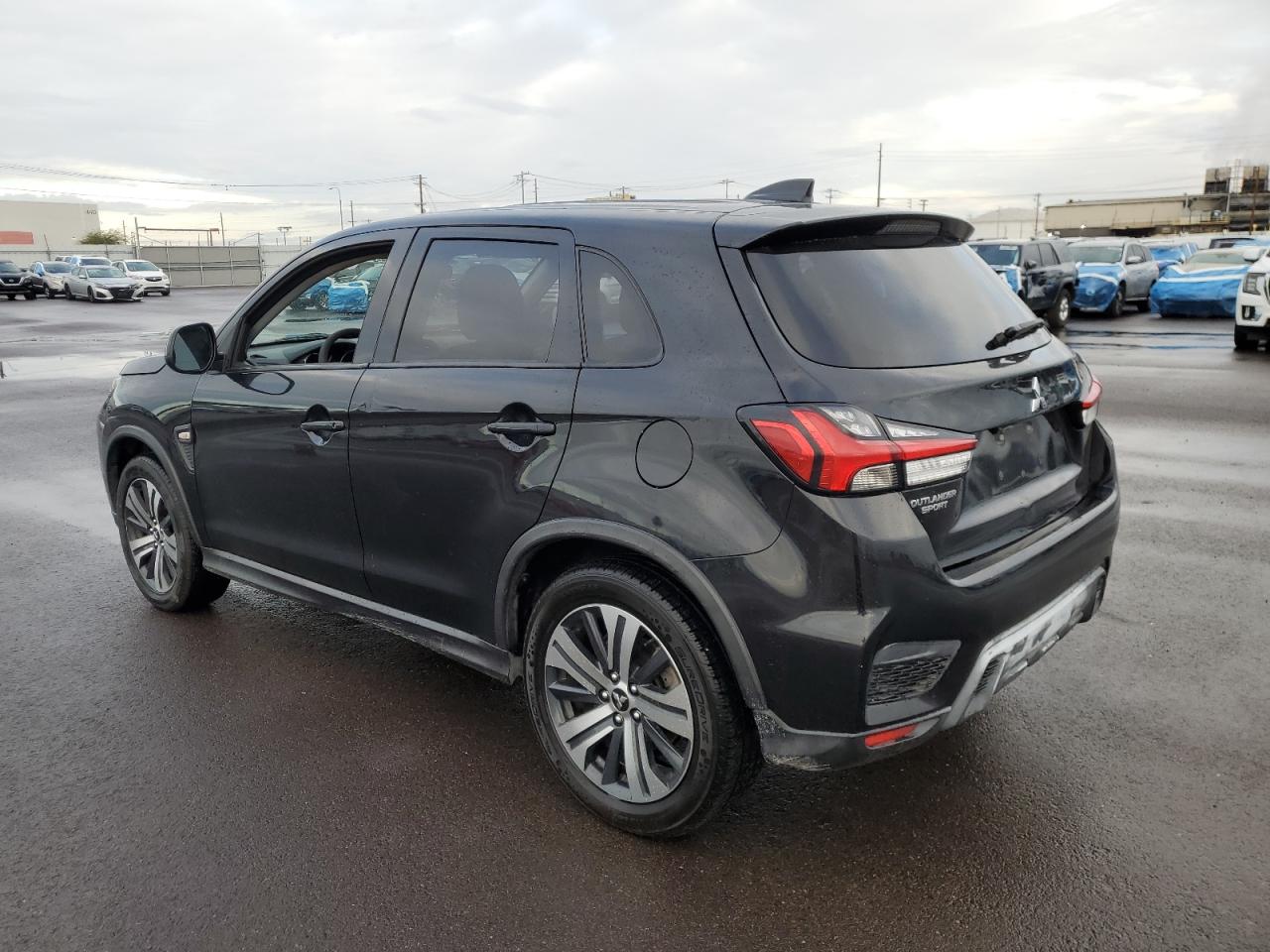 MITSUBISHI OUTLANDER ES