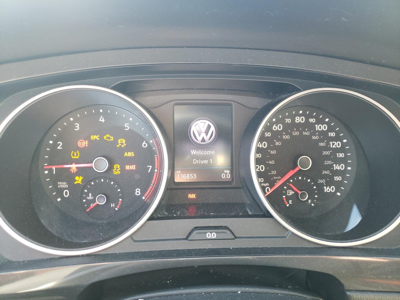 VOLKSWAGEN TIGUAN SE