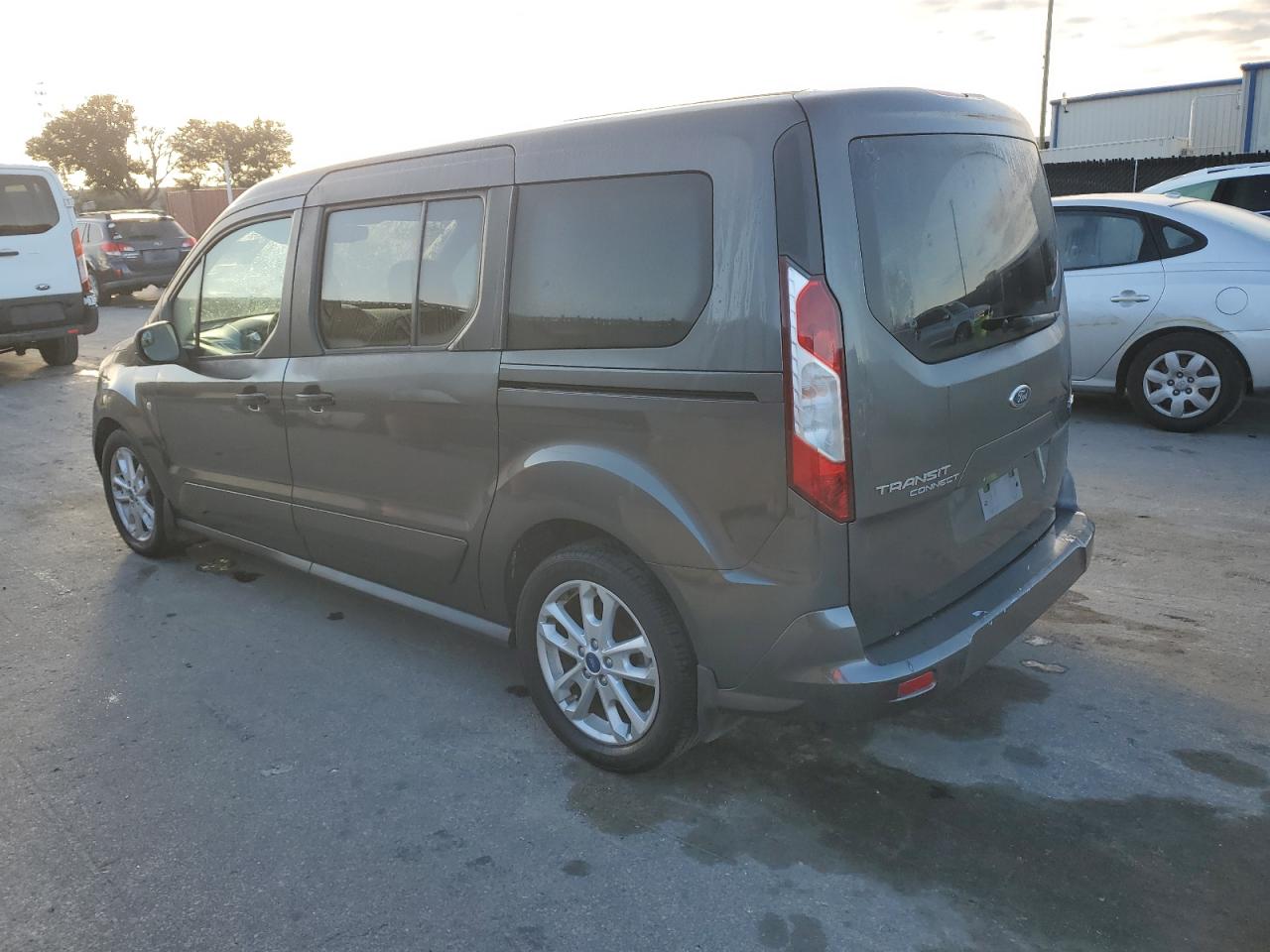 FORD TRANSIT CONNECT XLT