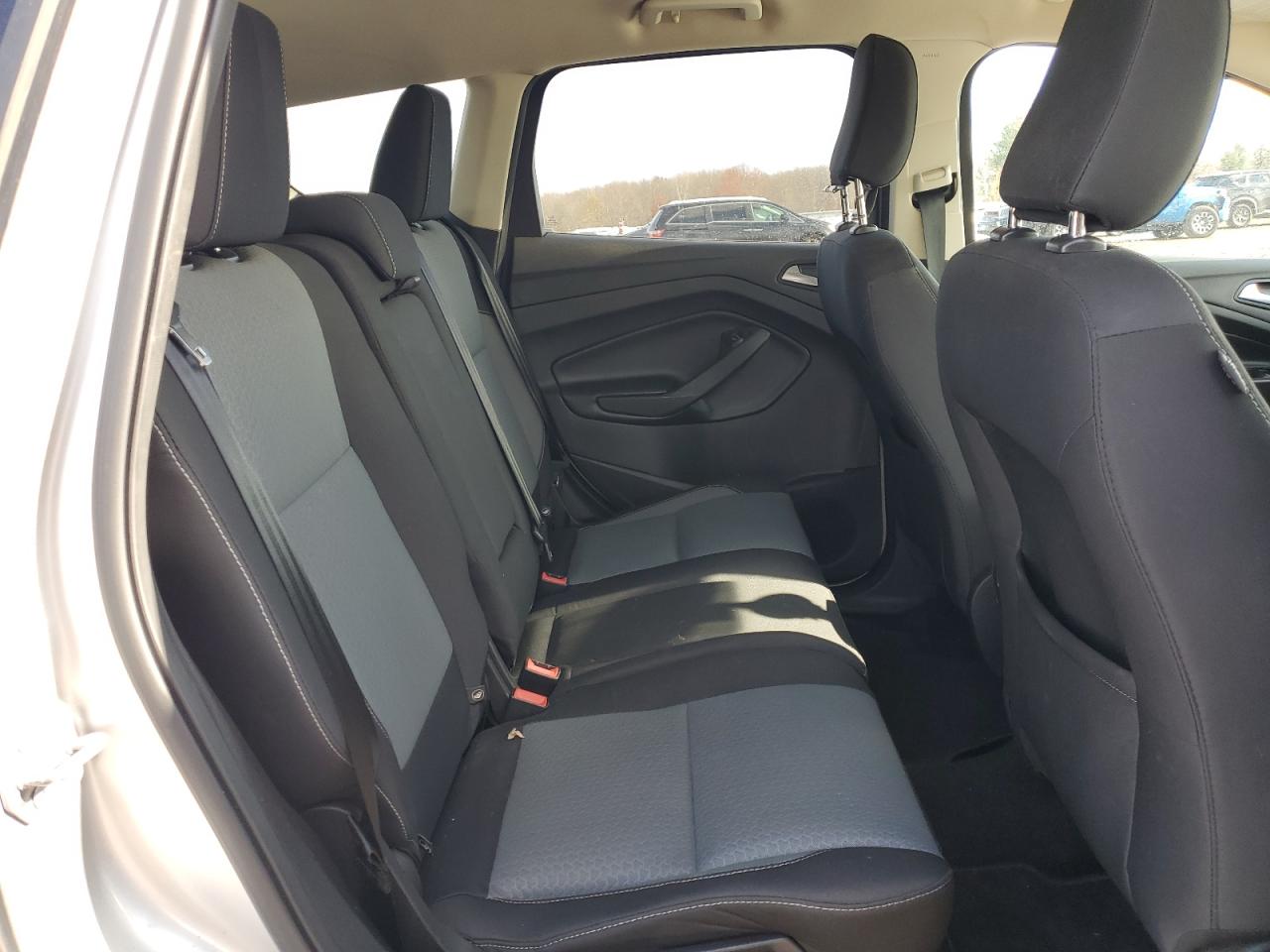 Lot #3302857886 2019 FORD ESCAPE SE