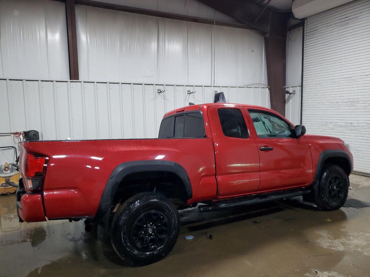 TOYOTA TACOMA ACCESS CAB