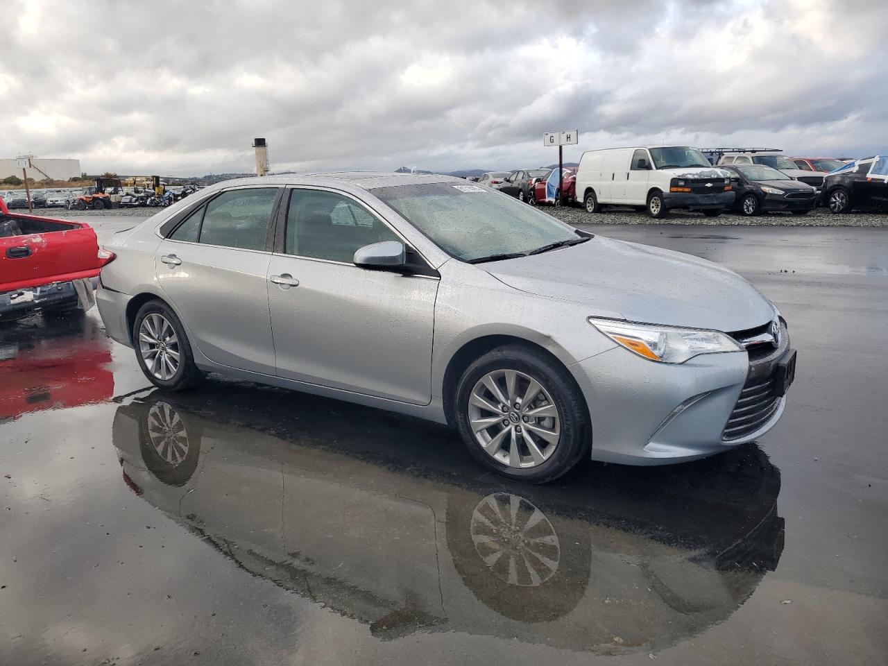 TOYOTA CAMRY LE